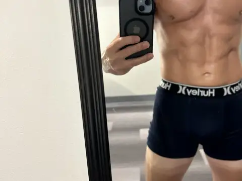 (M) should i go all in or stay clothed?