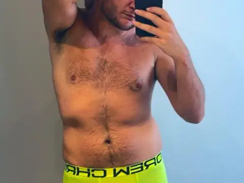 31, Gay