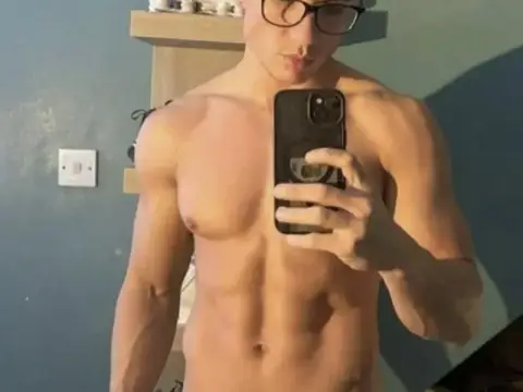 Hmu 19